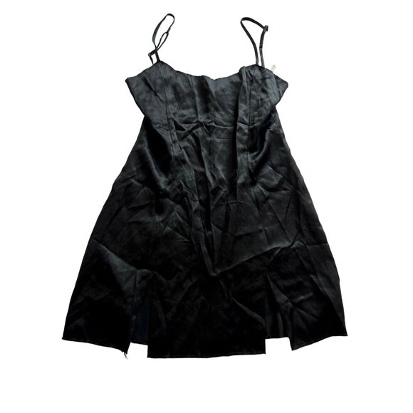 ARE YOU AM I Dresses & Skirts - NWOT ARE YOU AM I Nique Dress in Black